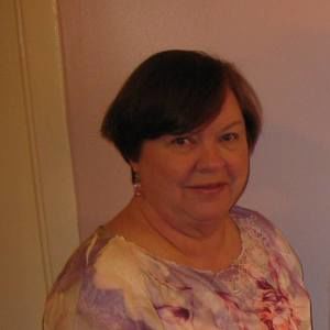 Meet your Posher, Leslie